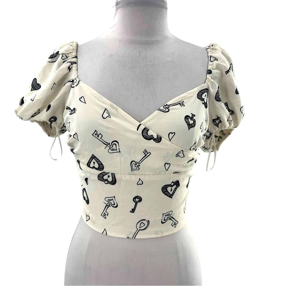 Verge girl lock corset top sz 6‎